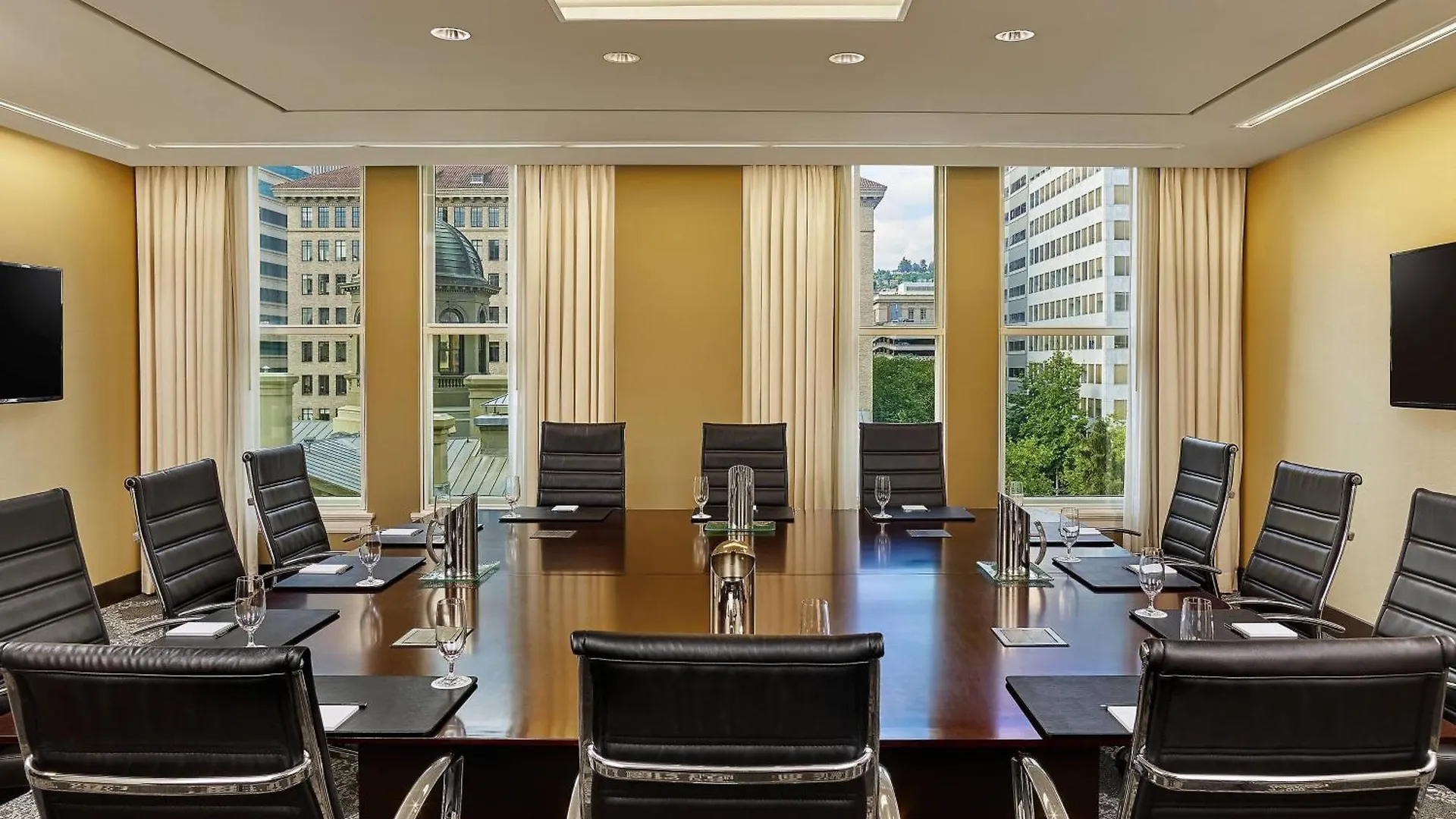 Hotel The Nines, A Luxury Collection Hotel, Portland